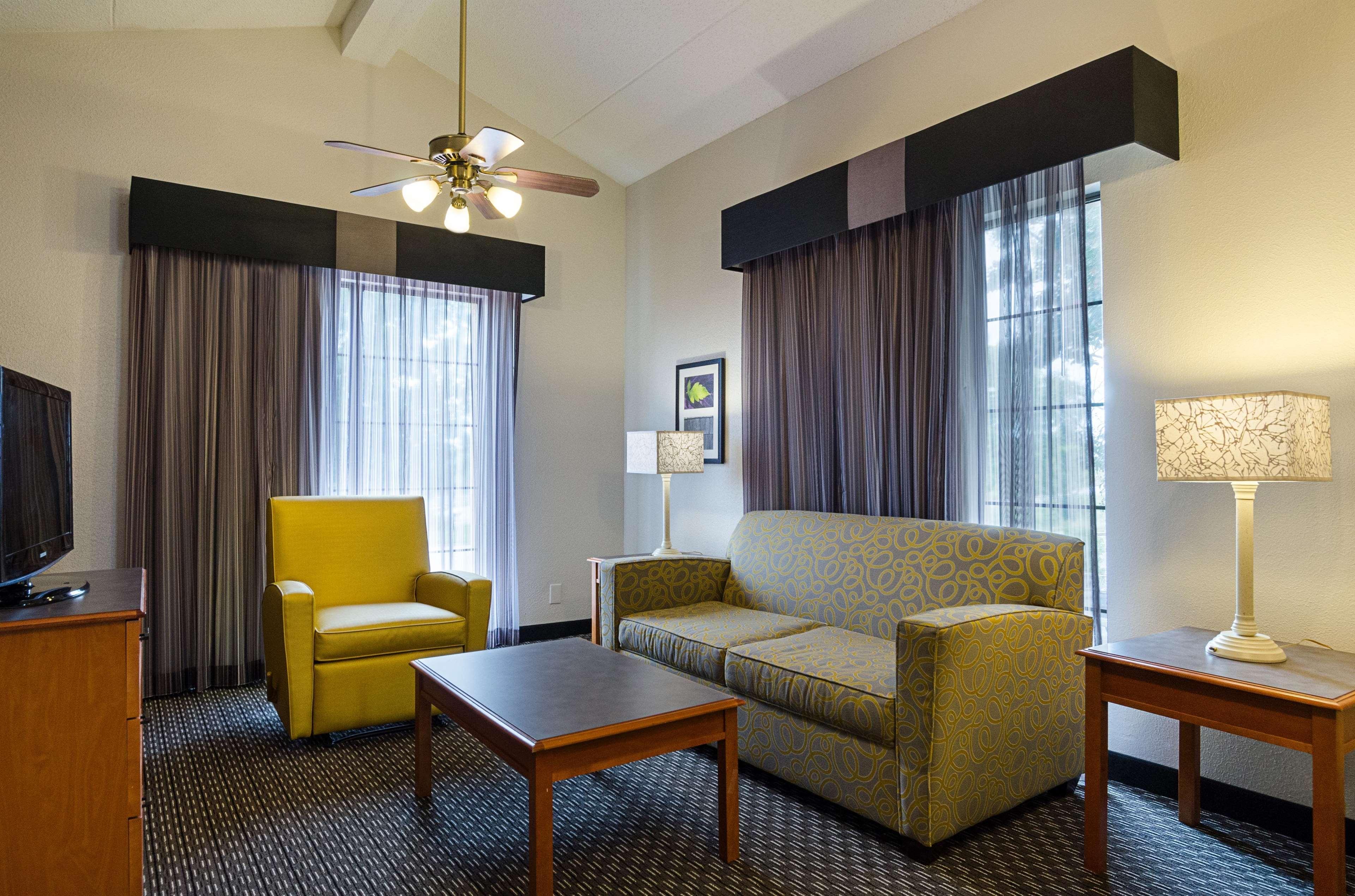 Travelodge By Wyndham Houston Cy-fair Otel Cypress