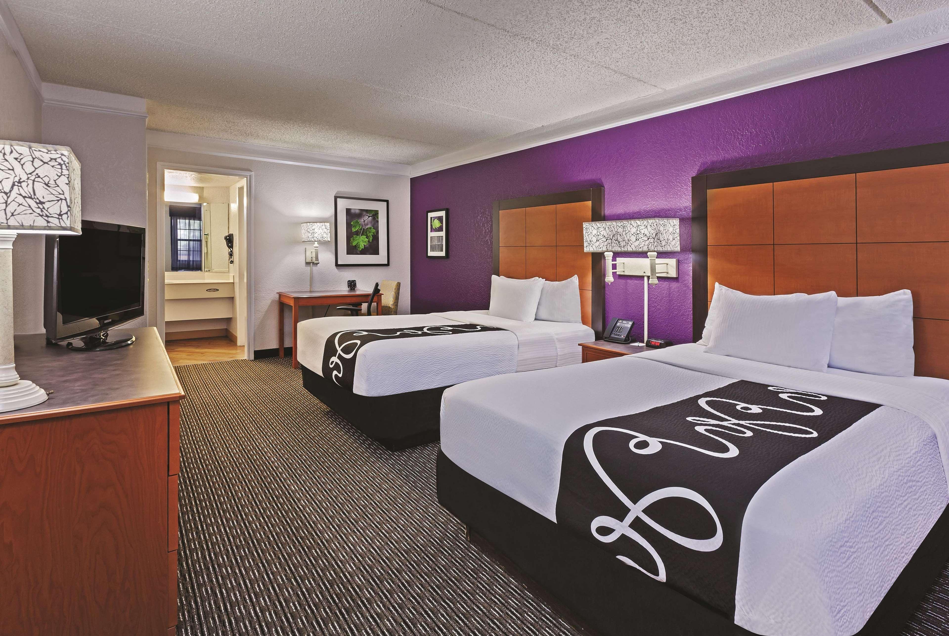 Otel Travelodge By Wyndham Houston Cy-fair